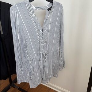 Jessica Simpson bell sleeve romper